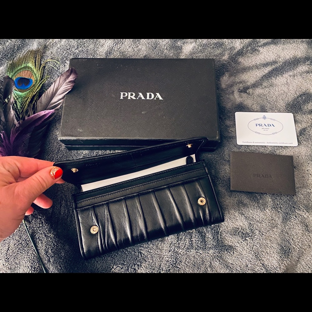 NEW Prada Nappa Gaufre Black Leather Wallet Button - Picture 8 of 15